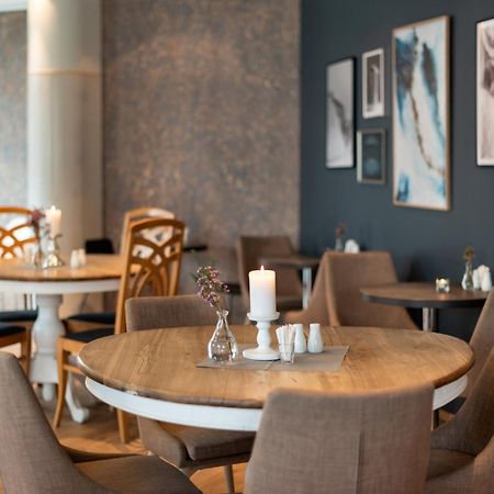 Home Hotel Grand Йёвик Экстерьер фото