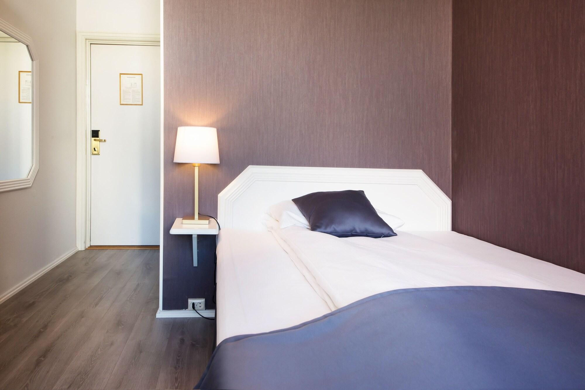Home Hotel Grand Йёвик Экстерьер фото