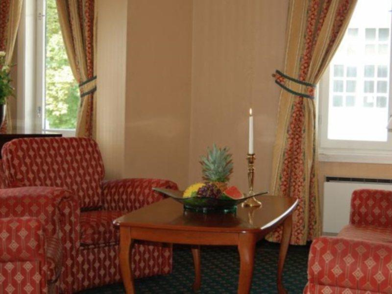 Home Hotel Grand Йёвик Экстерьер фото