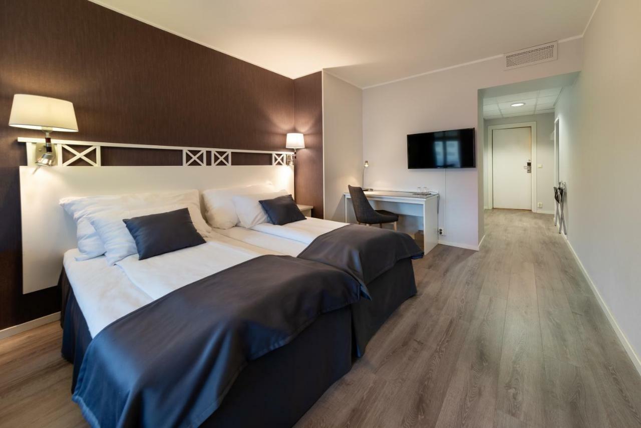 Home Hotel Grand Йёвик Экстерьер фото